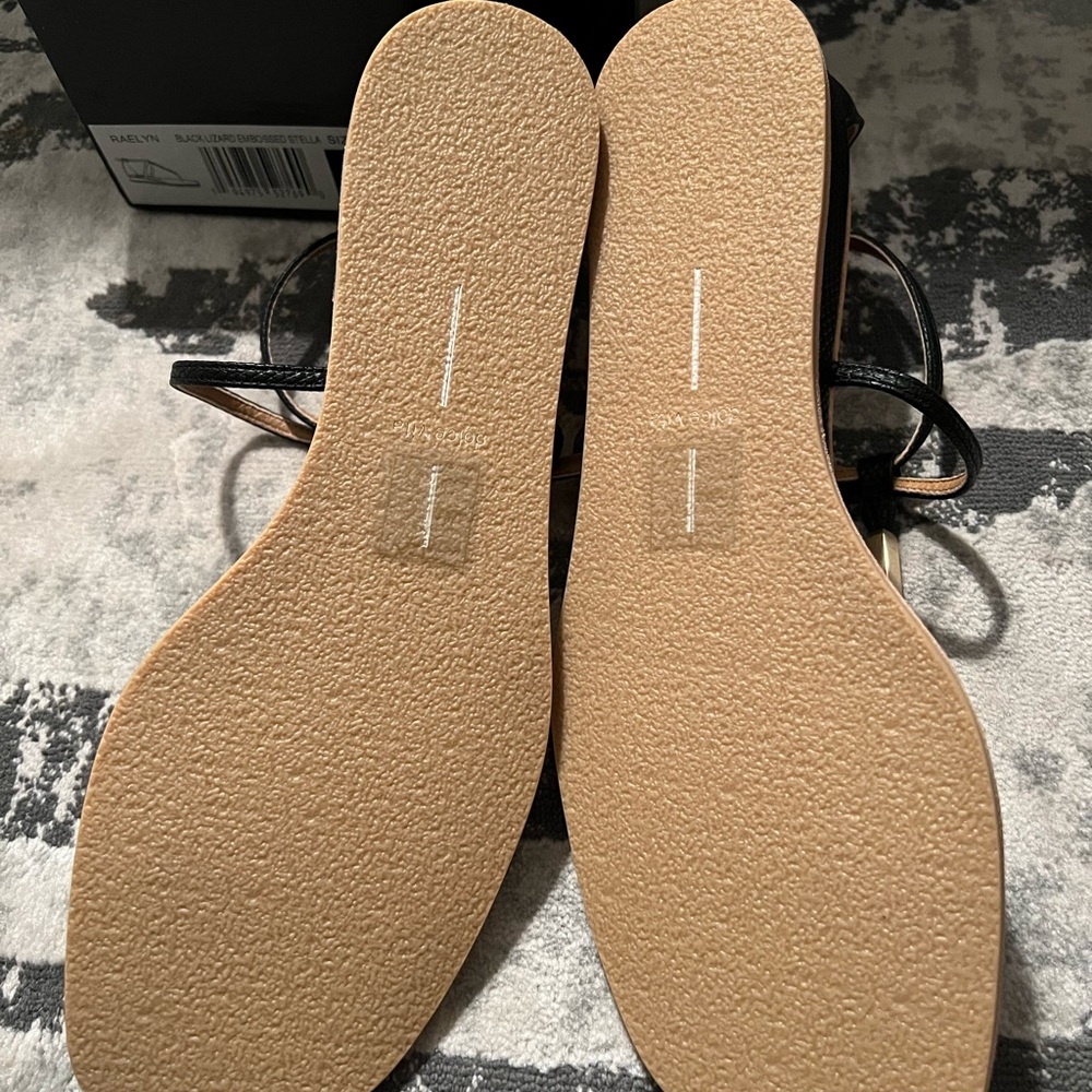 Dolce Vita Sandals - Picture 3 of 4